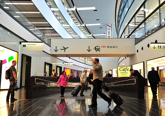 Betrieb im Check In 3 / Skylink - Foto: Austrian Wings Media Crew