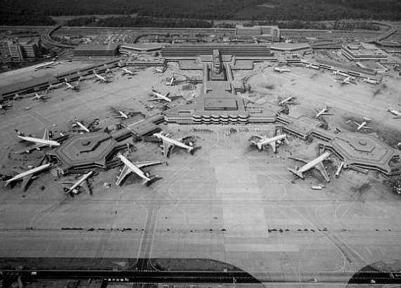 Eine historische Aufnahme aus dem Jahr 1978 - Foto: Fraport