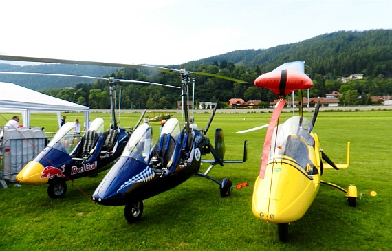 Mehrere Gyrocopter im Static Display