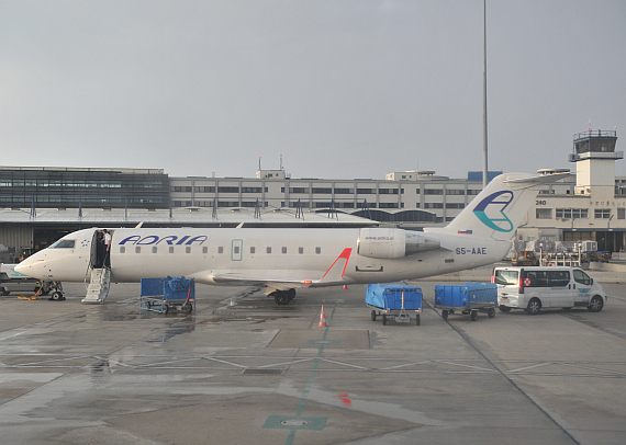 CRJ200 von Adria in Wien (Symbolbild) - Foto: Austrian Wings Media Crew