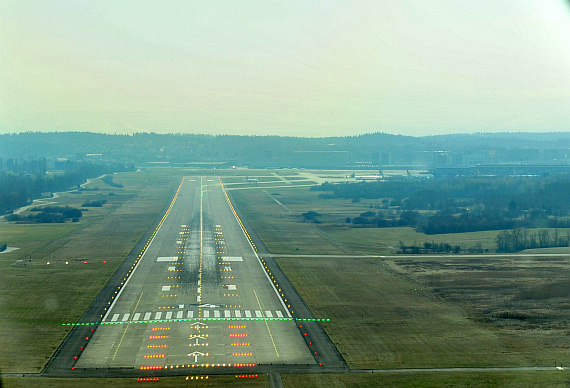 Anflug auf die Piste 14 in Zürich - Foto: Austrian Wings Media Crew