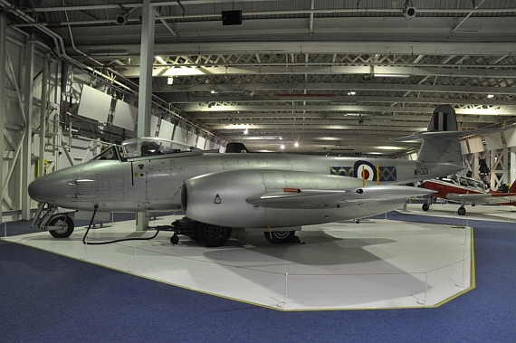 Gloster Meteor F-8