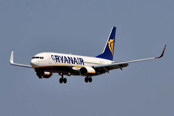 Boeing 737-800 von Ryanair im Landeanflug (Symbolbild) - Foto: Austrian Wings Media Crew Boeing 737-800 von Ryanair im Landeanflug (Symbolbild) - Foto: Austrian Wings Media Crew