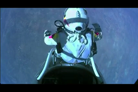 © Red Bull Stratos Webstream