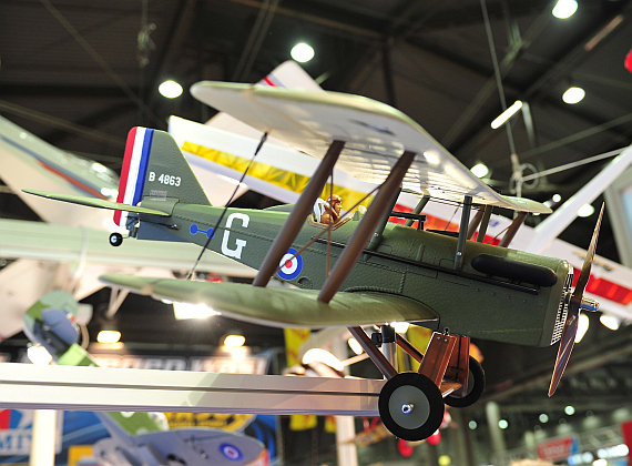 Modell eines britischen Jagdflugzeuges aus der Zeit des Ersten Weltkriegs Modell eines britischen Jagdflugzeuges aus der Zeit des Ersten Weltkriegs