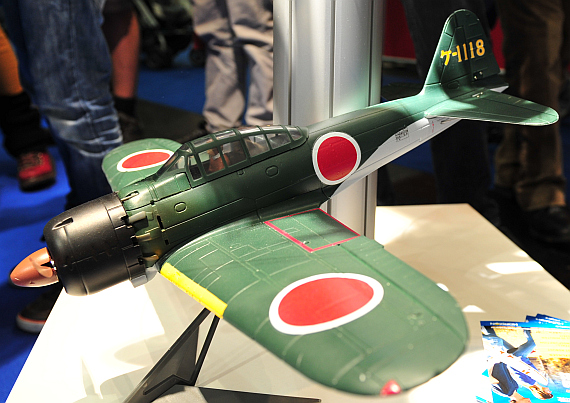 Japanisches Jagdflugzeug A6M "Zero"