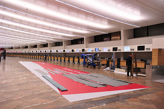 Letzte Arbeiten im Terminal 1 (Check-In 1) - Foto: Austrian Wings Media Crew