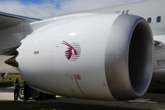 Triebwerk der Qatar Airways A7-BCB - Foto: Andreas Schmucki