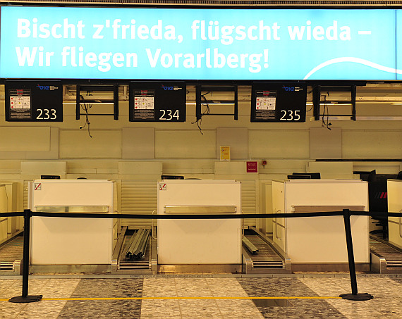 Mit der Demontage der Check-In Schalter wurde im alten Terminal 2 (Check-In 2) bereits begonnen