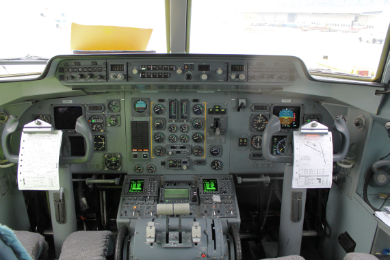 Das Cockpit der Fokker 50 von Minoan Airlines - Foto: Austrian Wings Media Crew