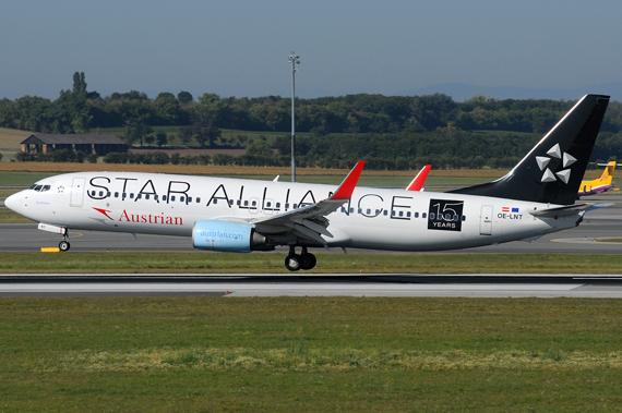 Die 737-800 OE-LNT erhielt 2010 Star Alliance - Farben - Foto: Austrian Wings Media Crew Die 737-800 OE-LNT erhielt 2010 Star Alliance - Farben - Foto: Austrian Wings Media Crew