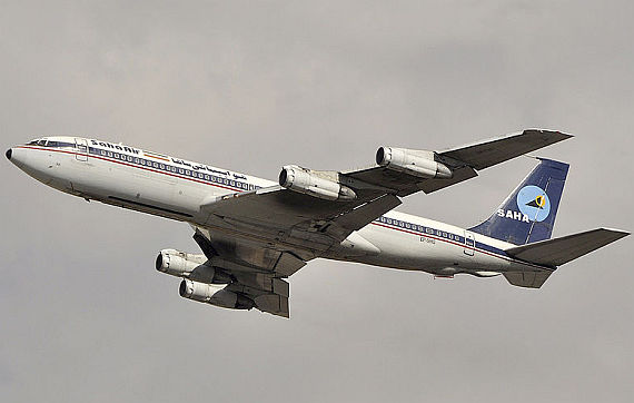 Boeing 707 der iranischen Saha Air beim Start - Foto: Danial Haghgoo / Wiki Commons