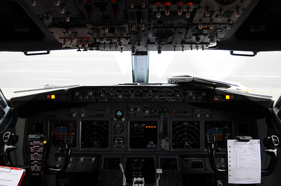 Das Cockpit der OE-LNK vor dem Testflug - Foto: Chris Jilli Das Cockpit der OE-LNK vor dem Testflug - Foto: Chris Jilli