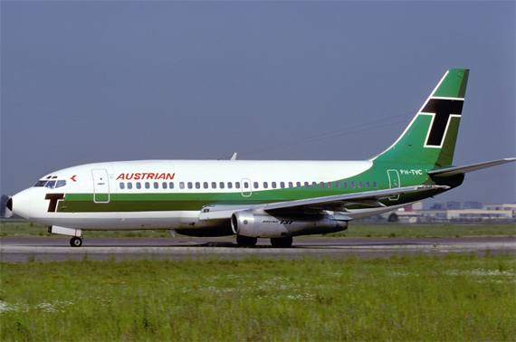 Transavia Boeing 737-200 PH-TVC im Einsatz für die AUA - Foto: Alberto Storti