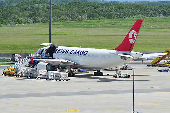 Turkish Cargo Airbus A310-300 TC-JCZ Luftfracht auf dem Flughafen Wien - Foto: PA / Austrian Wings Media Crew