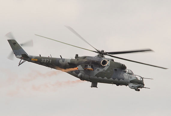 Airpowe 2013 Mil Mi-24 Hind seitlich PHuber