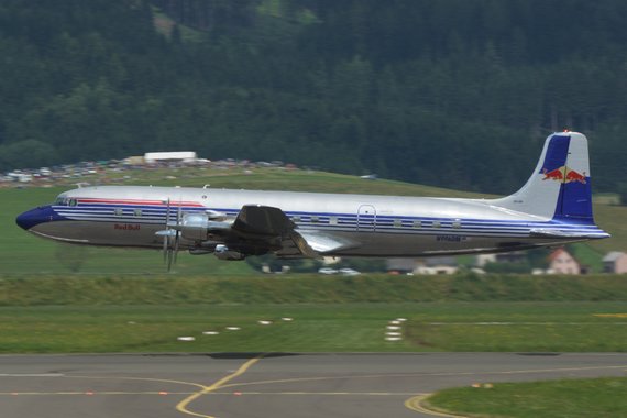 Airpower 2013 DC-6B Flying Bulls Low Pass Wildberger