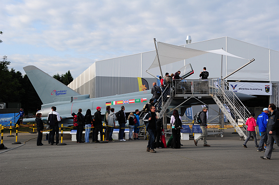 Airpower 2013 Eurofightermodell Besucher PHuber