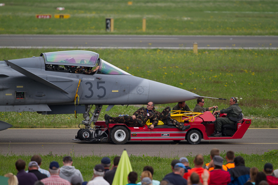 Airpower 2013 Saab Gripen Ground Crew Peter Hollos