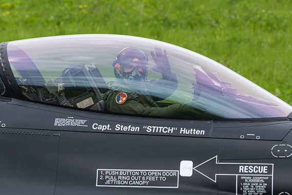 Airpower 2013 Stefan Hutten Closeup Markus Dobrozemsky