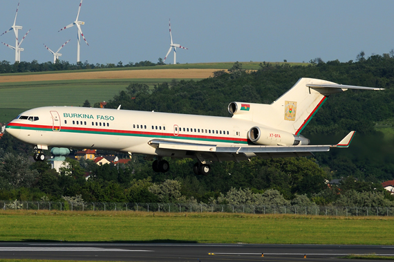 Burkina Faso Boeing 727-200 - Foto: Austrian Wings Media Crew
