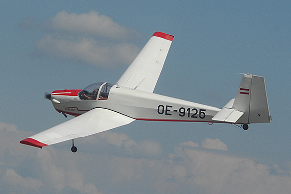 Scheibe Motorfalke Air to Air Spitzerberg 2013 OE-9125 - Foto: PA / Austrian Wings Media Crew