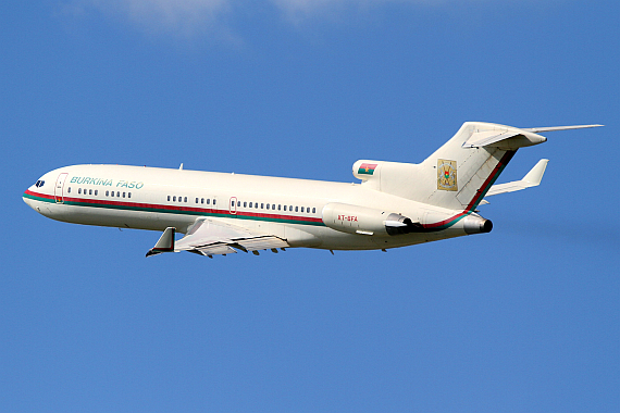 Boeing 727-200 XT-BFA Burkina Faso Gvmt - Foto: Thomas Ranner