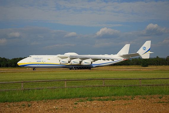 Antonov AN-225 in Basel_3 Andy Herzog