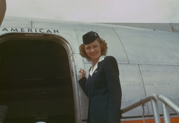 Flugbegleiterin um 1950 - Foto: Chalmers Butterfield