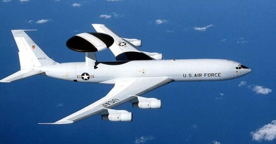 Boeing E-3A Sentry Foto USAF