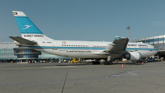 Kuwait Airways Airbus A300 9K-AMC_2 ZVG