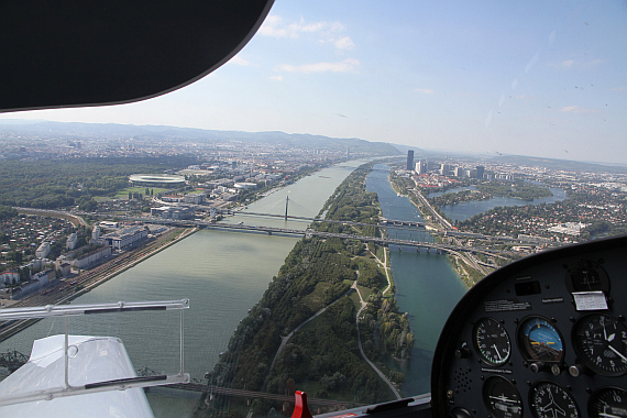 Flug über Wien - Foto: Flugplatz Spitzerberg