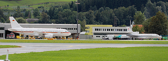 Deutsche Regierung Flugbereitschaft Airbus A319 15+02 und Falcon 900 T785 der Schweizer Luftwaffe Foto Christian Schöpf Deutsche Regierung Flugbereitschaft Airbus A319 15+02 und Falcon 900 T785 der Schweizer Luftwaffe Foto Christian Schöpf