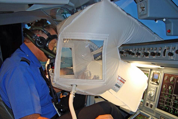 EVAS im Cockpit einer Boeing 737NG im Einsatz - Foto: Visionsafe EVAS im Cockpit einer Boeing 737NG im Einsatz - Foto: Visionsafe