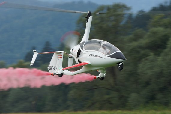 Die Wendigkeit dieses Tragschraubers beeindruckte - Foto: Anton Wildberger