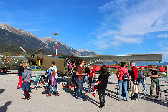 Flughafenfest Innsbruck 2013 LOWI 26.10.13 AAF Pilatus PC6 CSchoepf