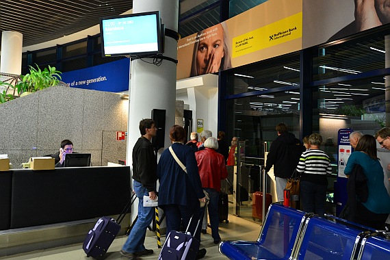 Condor Erstflug Flughafen Wien Mombasa Passagiere Boarding_1 Foto PA Austrian Wings Media Crew