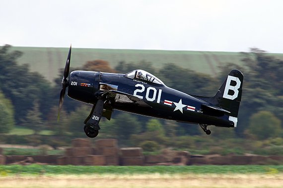 Grumman F8F Bearcat beim Start