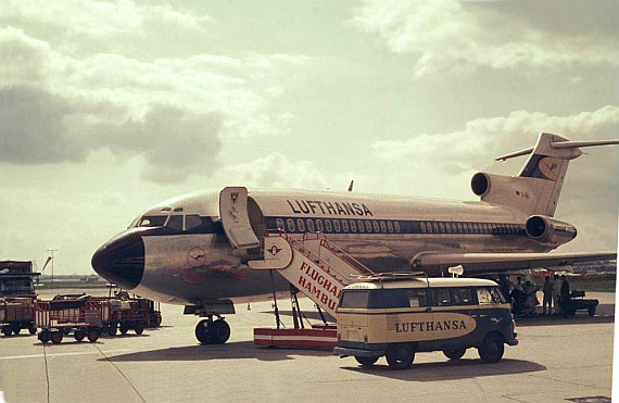 Die "Lübeck" auf dem Flughafen Frankfurt am Main - Foto: Frank Ebeling