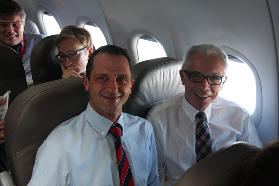Christian Lesjak und Wolfgang Prock Schauer an Bord des A321 Christian Lesjak und Wolfgang Prock Schauer an Bord des A321