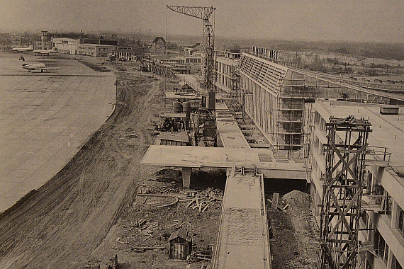 In den 1960er Jahren setzte auf dem Flughafen Schwechat eine rege Bautätigkeit ein - Foto: Archiv Flughafen Schwechat