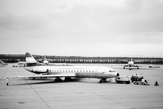 Eine Caravelle der AUA, im Hintergrund eine deHavilland Comet, etwa 1970 - Foto: Archiv AAM