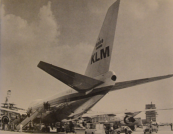 In den 1970er Jahren kamen häufig auch Großraumjets wie diese Boeing 747 der KLM auf den Flügen nach Wien zum Einsatz - Foto: Archiv Flughafen Schwechat