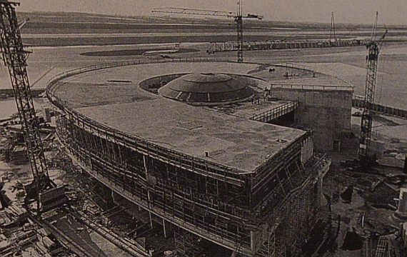 Ende der 1980er Jahre wurde der Pier Ost errichtet - Foto: Archiv Flughafen Schwechat