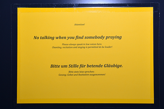 Andachtsraum Skylink Check-3 Flughafen Wien Bitte leise sprechen Foto PA Austrian Wings Media Crew