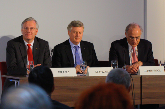 Die drei CEOs Franz, Schwab und Rovinescu Die drei CEOs Franz, Schwab und Rovinescu