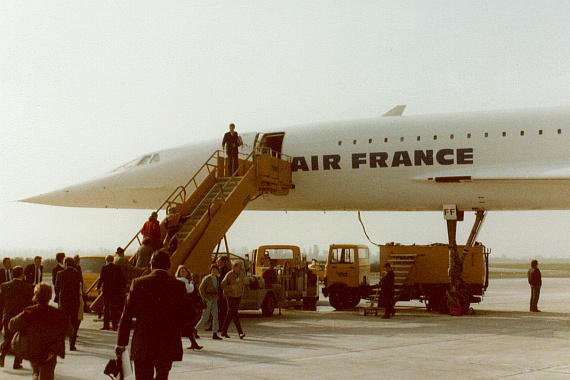 Für einen Rundflug über Wien besuchte die Air France Concorde 1984 den VIE, wie auch unser Leser Andreas Ranner schrieb, von dem dieses Bild stammt.