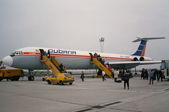 Unter die kubanische Sonne brachte diese IL-62M der Cubana im Winter 1987 ihre Passagiere - Foto: Andreas Ranner