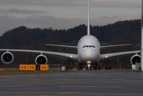 Emirates Airbus A380 Erstlandung Flughafen Zürich Andy Herzog 02. EK-A380, A6-EDS Emirates Airbus A380 Erstlandung Flughafen Zürich Andy Herzog 02. EK-A380, A6-EDS