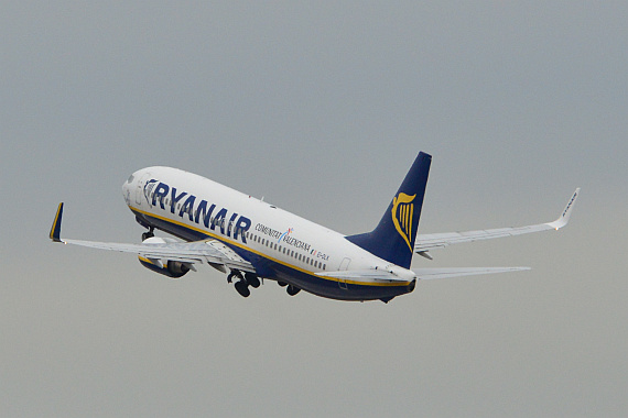 Alle Ryanair-Jets sind nach Angaben der Airline bereits mit Defibrillatoren ausgestattet.
